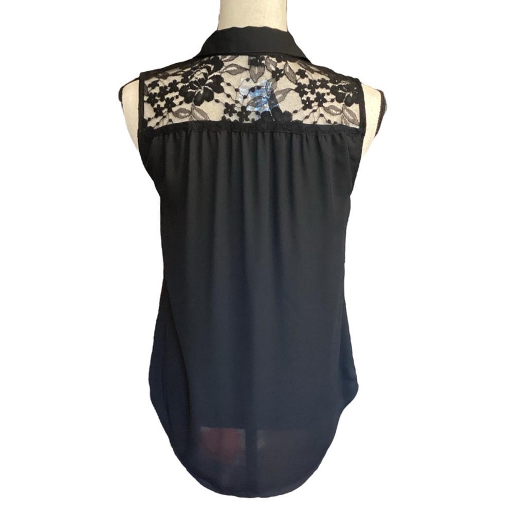 Express Semi-Sheer Black Sleeveless Lace Back Blouse, Size XS NWT‎